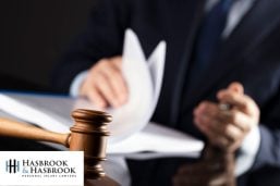 Should I Settle My Case Or Go To Trial? Should I Settle My Case Or Go To Trial?